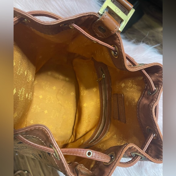 MCM bucket bag - authentic - Picture 4 of 4